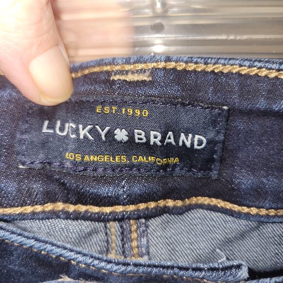 Lucky Brand Jeans Sz 18W Regular Classic Fit - Picture 9 of 11